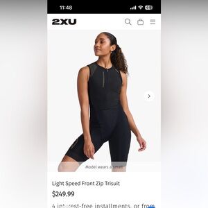 2XU Black Light Speed Front Zip Trisuit